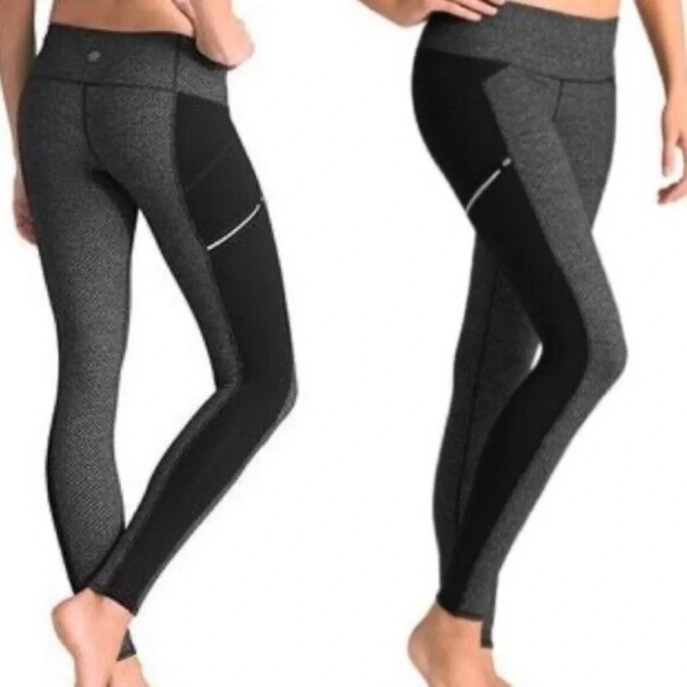 Athleta Criss Cross Drifter Legging Size XS Gray Black Zip Pockets